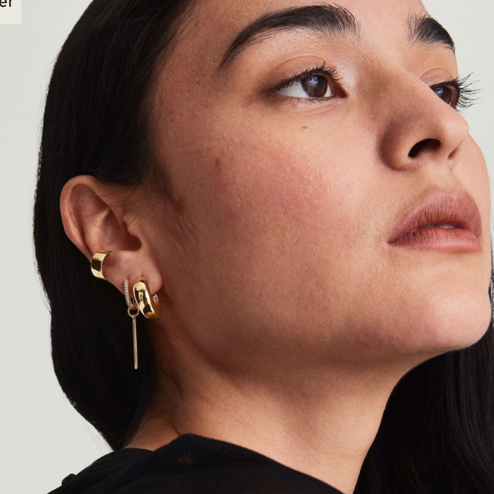 Mejuri dome hoops